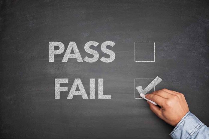 Pass and Fail options with Fail checked